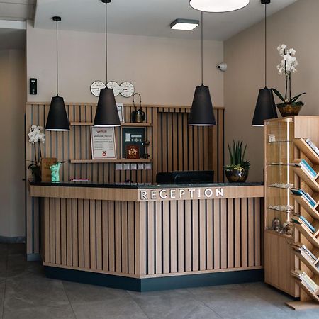 Hotel Verticalplus Хасково Экстерьер фото