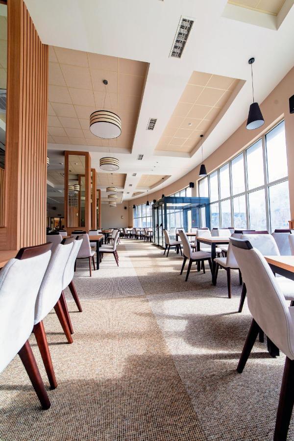 Hotel Verticalplus Хасково Экстерьер фото